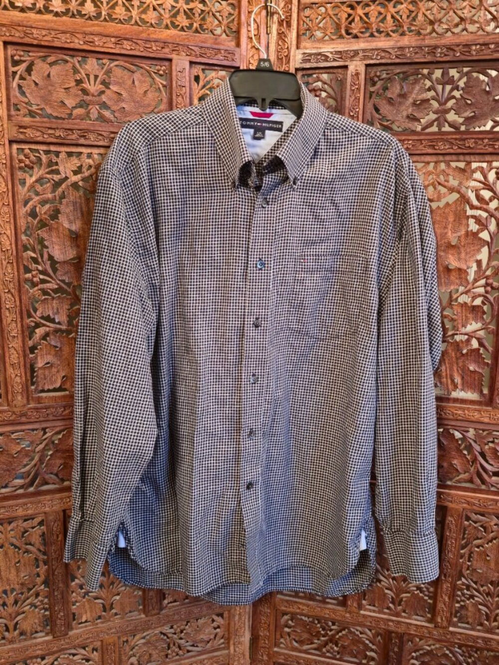 Tommy Hilfiger Shirt Mens Large black and white Gingham Long Sleeve Button Up